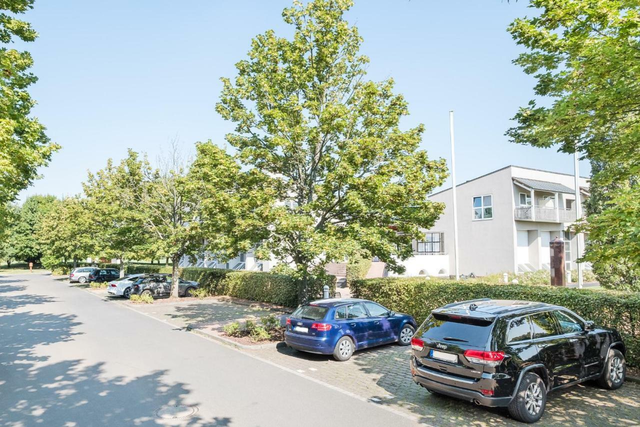Golfhotel & Restaurant Lindenhof Bad Vilbel Extérieur photo